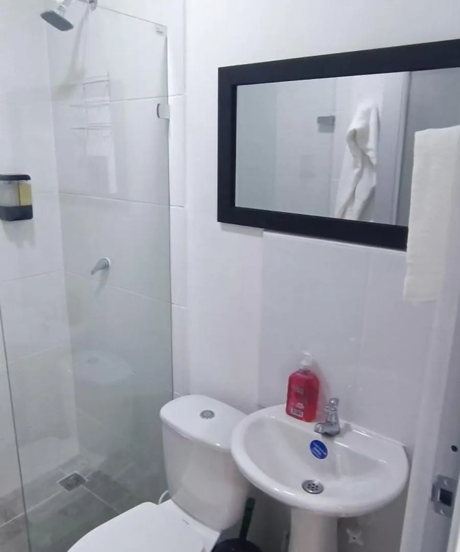 ~ Estudio 5 Super Ubicacion Con Todo Cerca Medellin Apartment